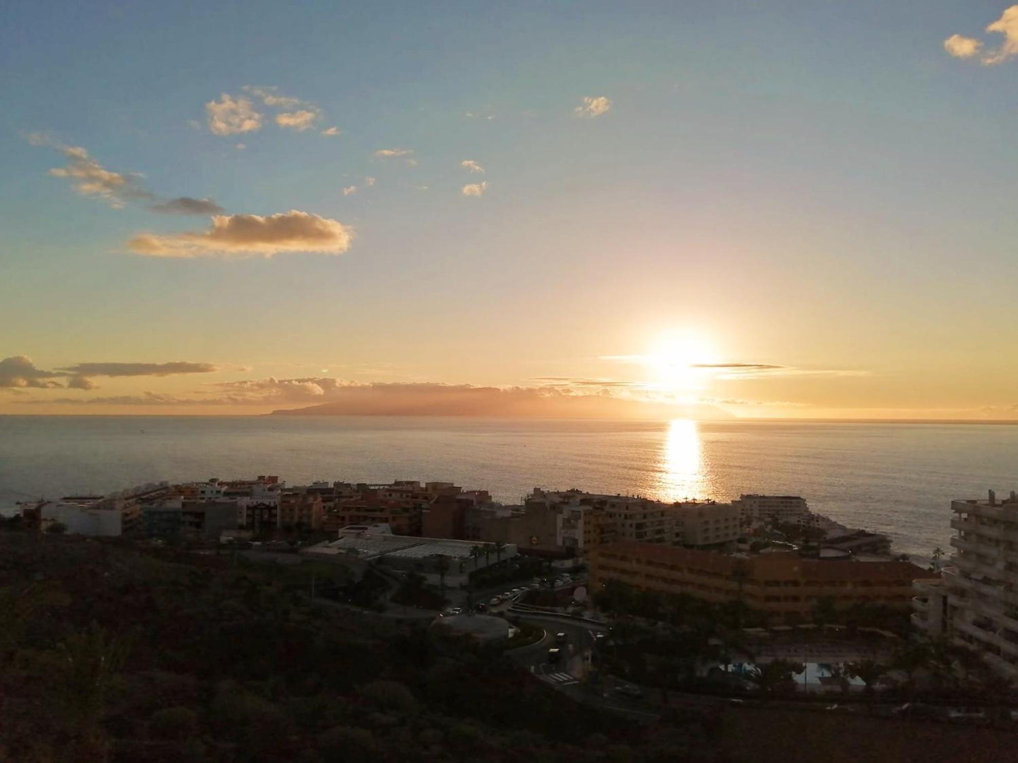 Panomaric Sea View - Sol Apartment Puerto de Santiago  Zewnętrze zdjęcie
